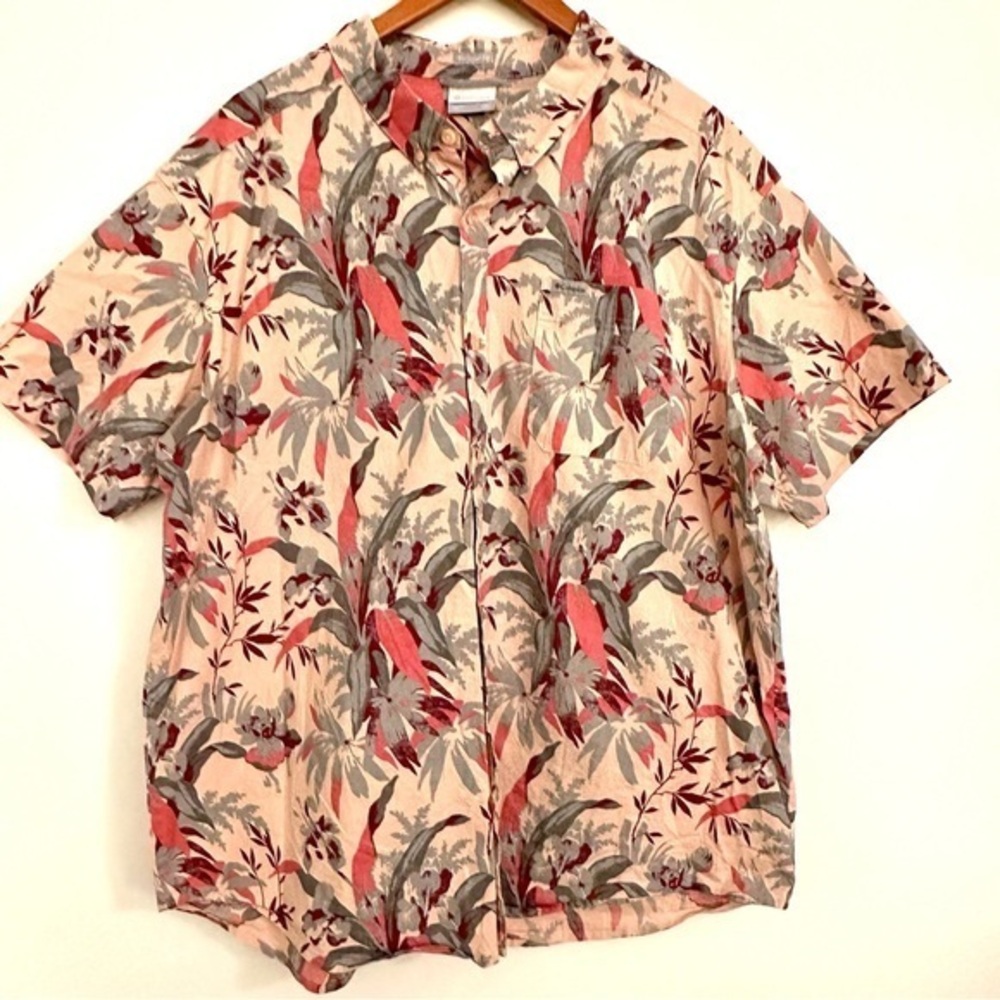 Columbia Hawaiian Floral Short Sleeve Button Down Size XXL